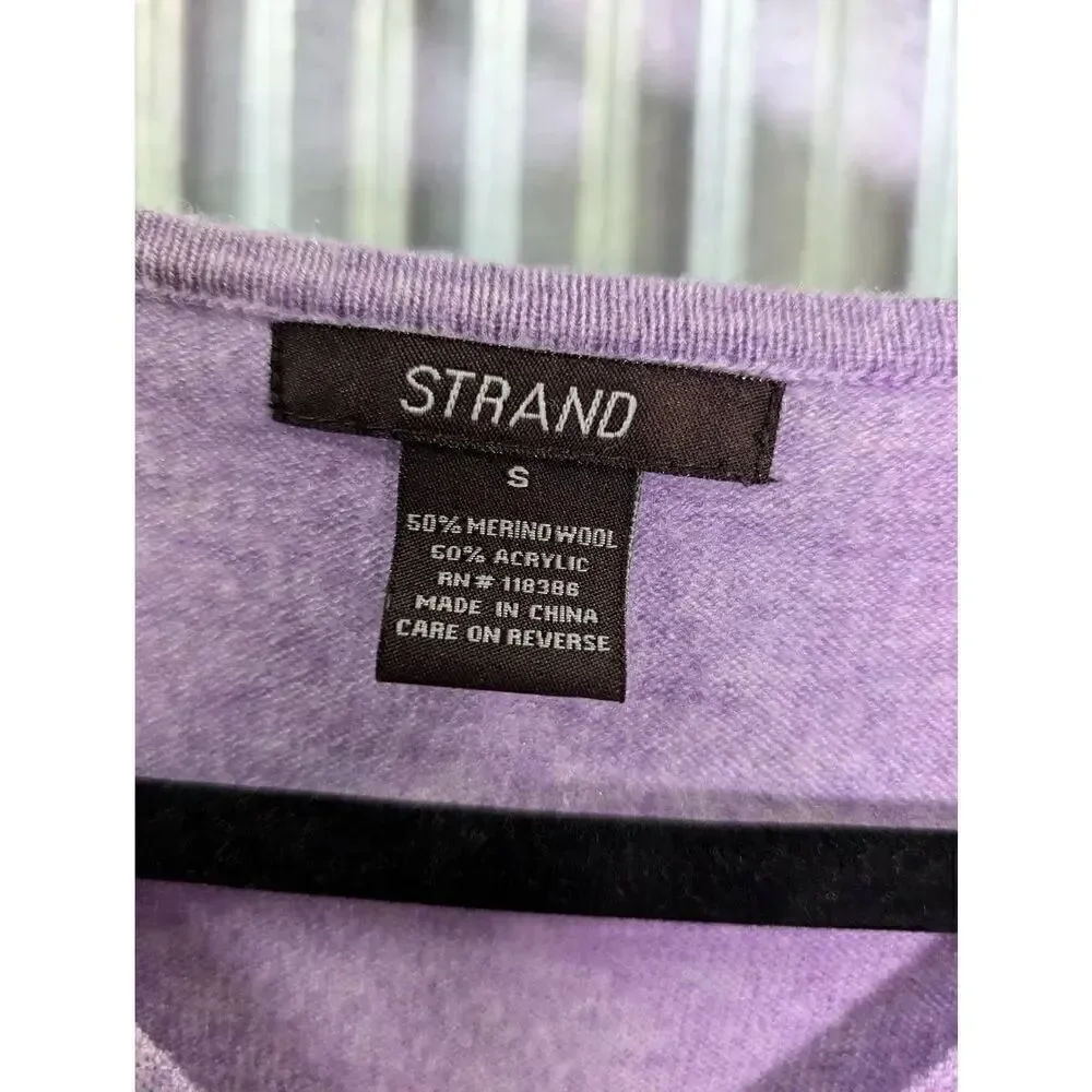 Strand V-Neck Purple/Pink Long Sleeve Sweater Women's Small